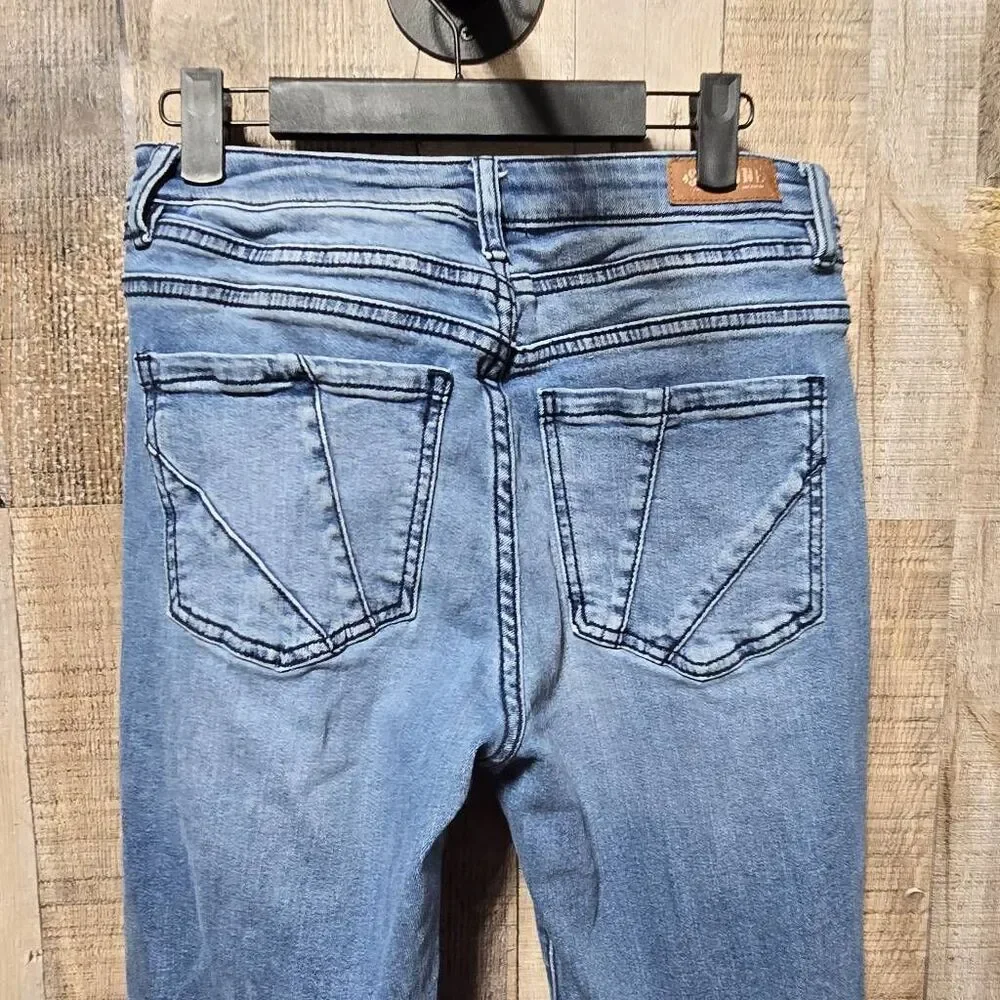 Shyanne Mid Release Hem Side Slit Flare Wide Leg Jeans 29 Western Rodeo Distress - Picture 5 of 7